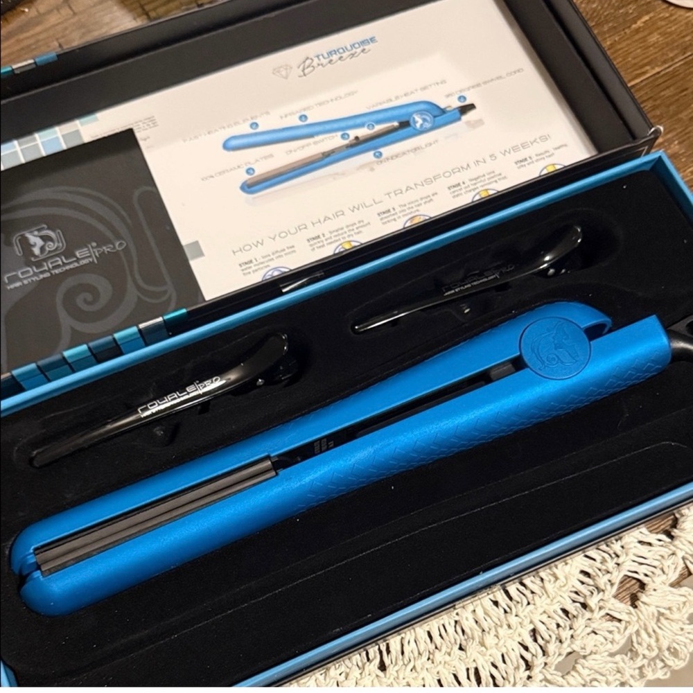 Royals Pro Turquoise Breeze Hair Straightener